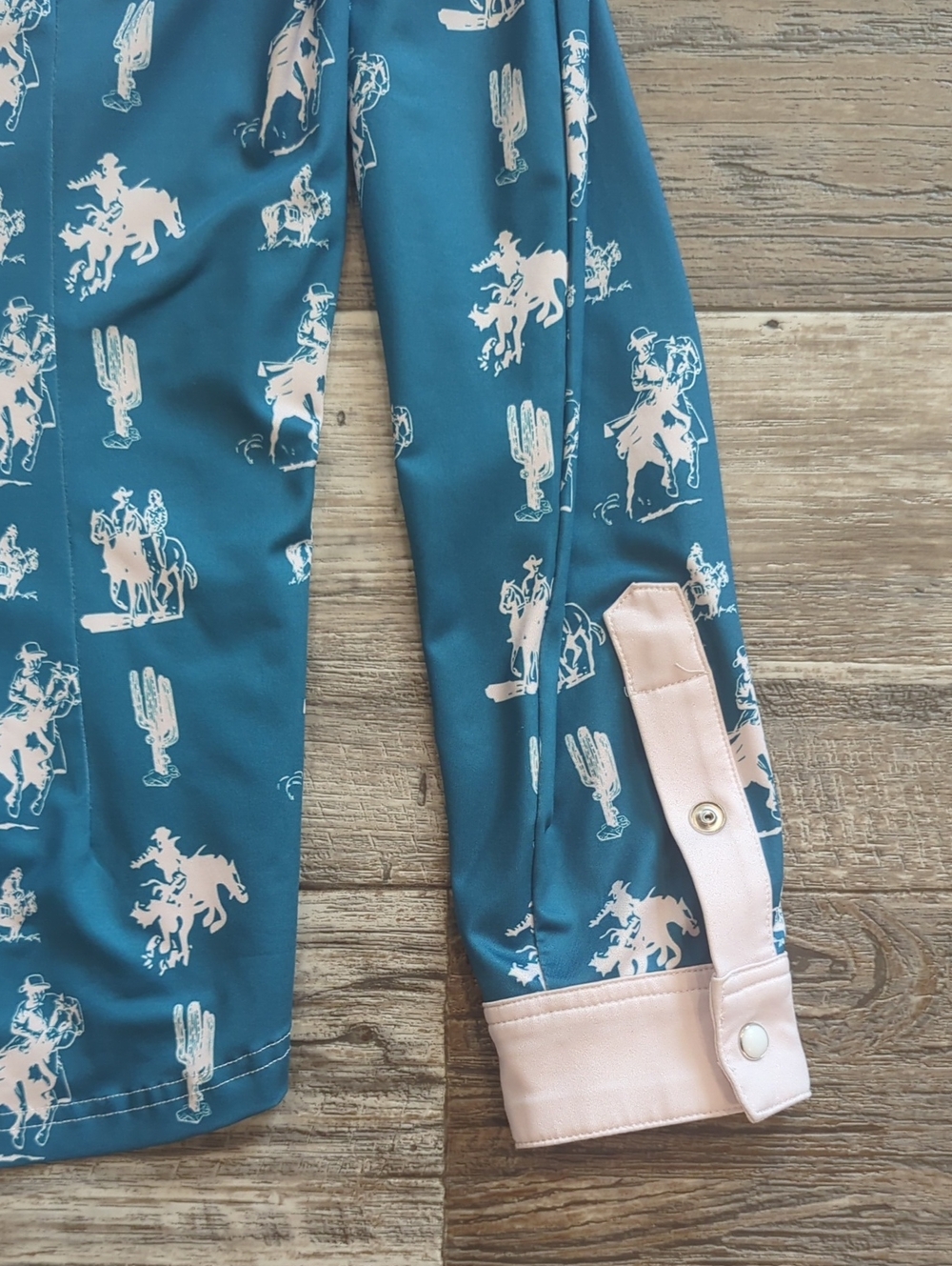 RANCH DRESS'N Fallon Taylor "Buckaroo" Turquoise & White Rodeo Performshirt sz S - Picture 11 of 14